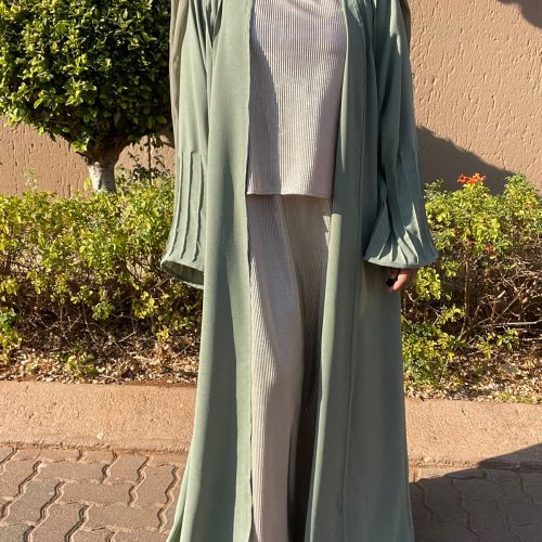 Kiara Linen Pleat Throw