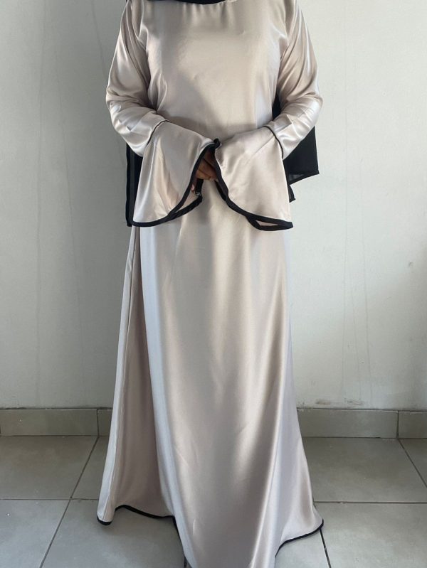 Talina Abaya