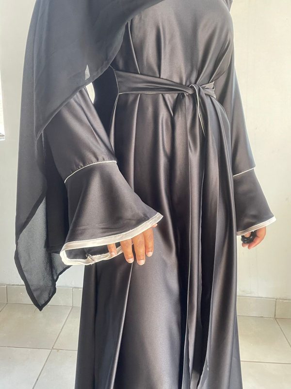 Talina Abaya - Image 4