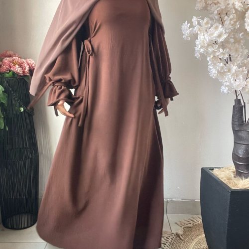 Feeha Abaya