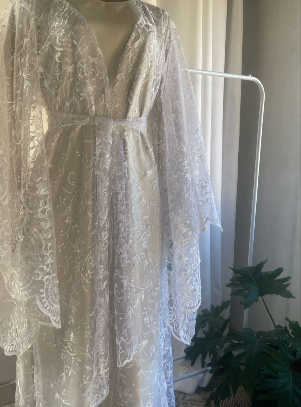 Pearl Lace Butterfly Sleeve Coat - Image 3